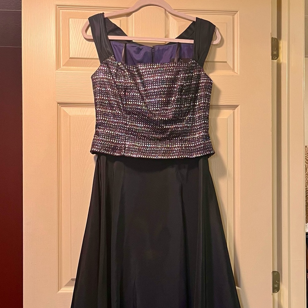Vintage Full length Evening Gown with Matching Shawl
